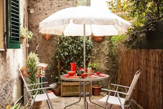 Casa Botanic Garden: City Center, Groundfloor! Lucques Appartement