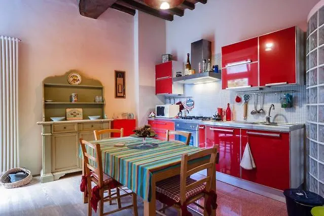 Appartement Casa Botanic Garden: City Center, Groundfloor! Lucques