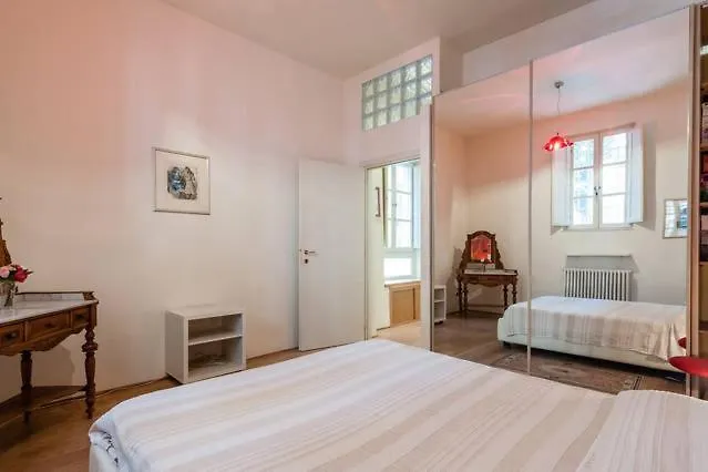 Appartement Casa Botanic Garden: City Center, Groundfloor! Lucques Italie
